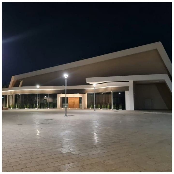 אולם דיוואן D-one