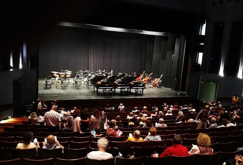 המשכן לאמנויות הבמה אשדוד